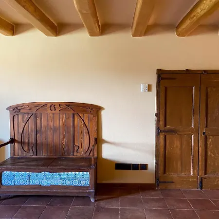 Casa rural Mas Trobat Juyá