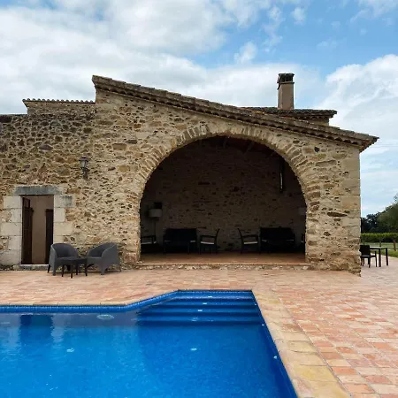 Mas Trobat Casa rural Juyá